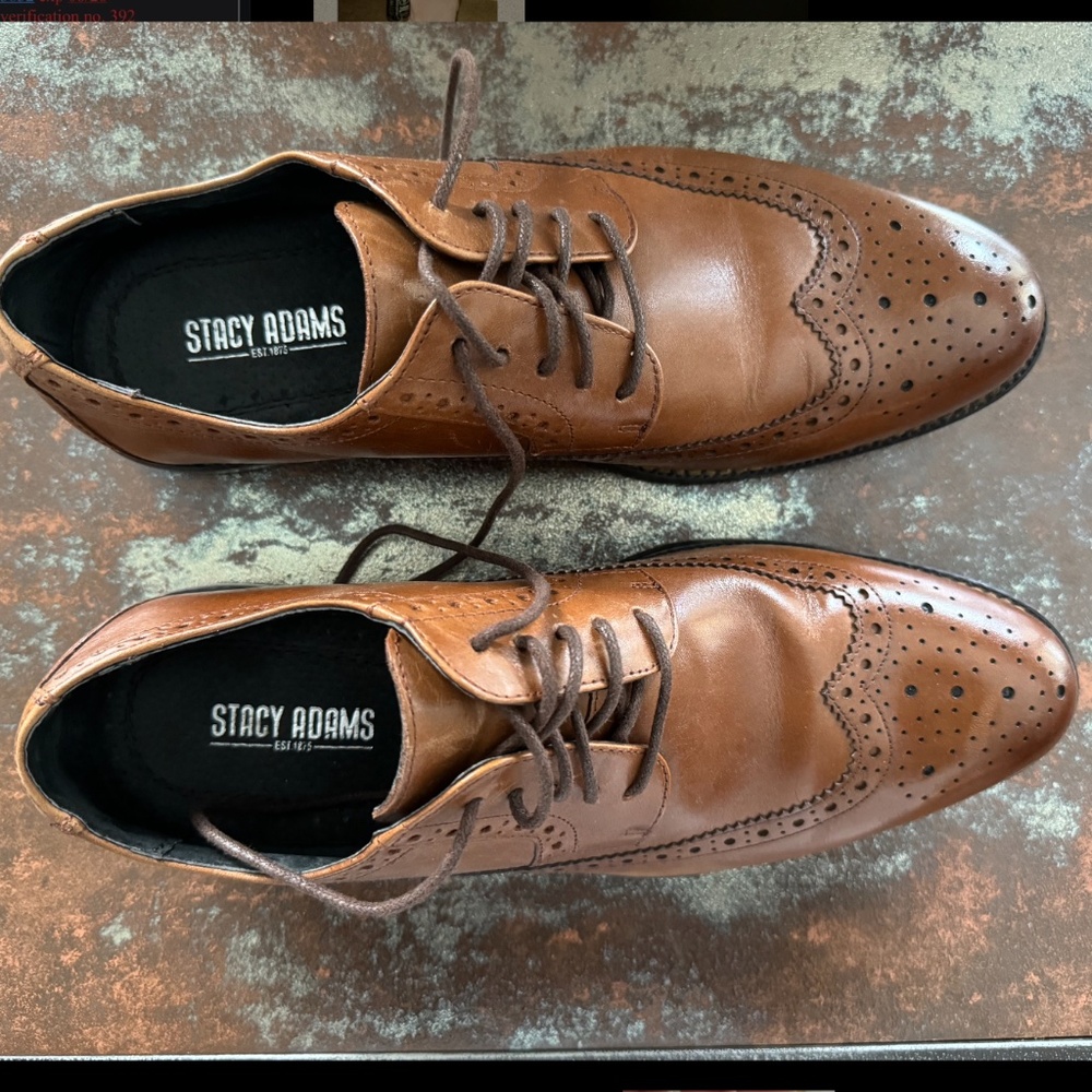 Stacey Adams Leather Wingtip Oxfor Brogue